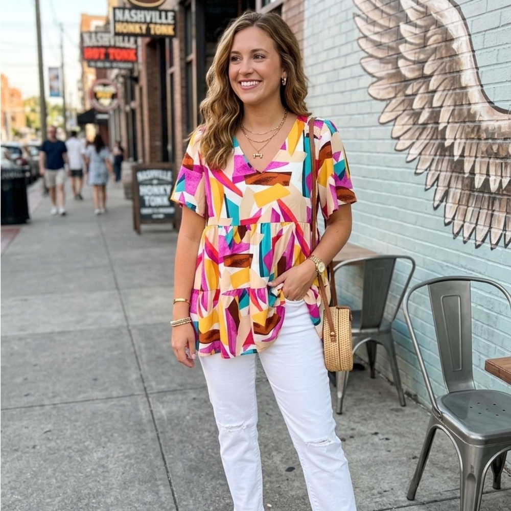$59 NWT JODIFL Abstract Geometric Babydoll Tunic Top - Size Medium